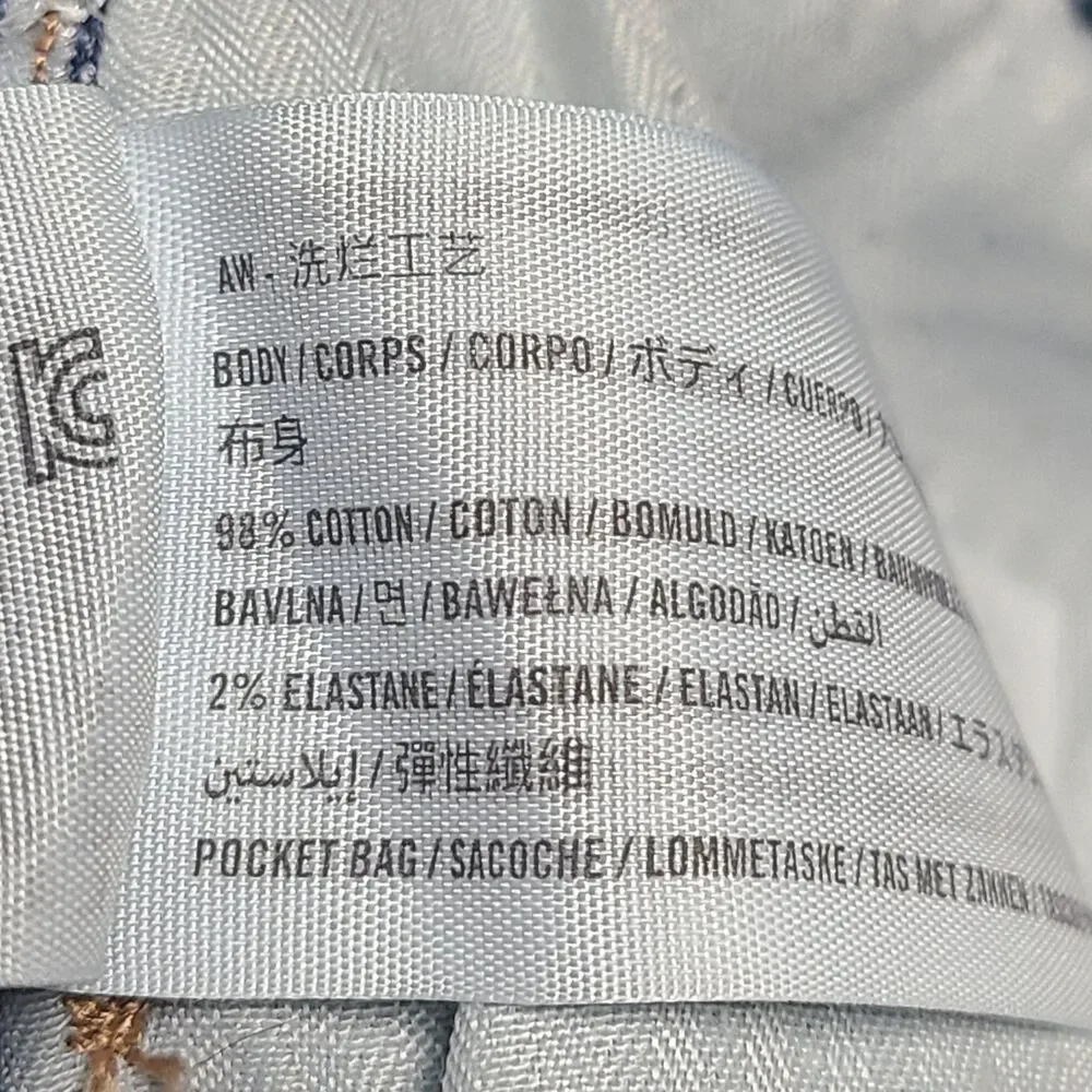 Hollister Ultra High Rise Mom Short 3 Inch Inseam Frayed Denim Blue W30 - Picture 6 of 9